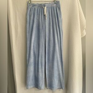 NWT Woman’s Daniel Buchler super soft plush lounge pants. Size S.